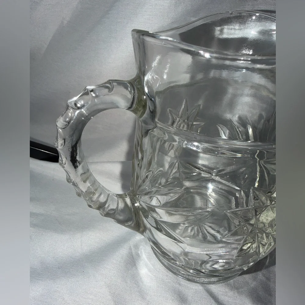 Vintage Anchor Hocking Star of David Glass Pitcher - Picture 5 of 10